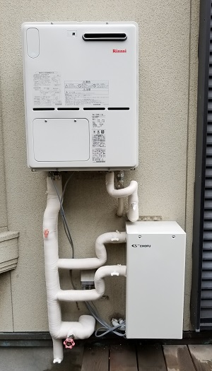 さいたま市浦和区F様　改修工事後、リンナイのRH-101W2-1(A) ＆ CHOFUのヘッダーボックス HDB-404